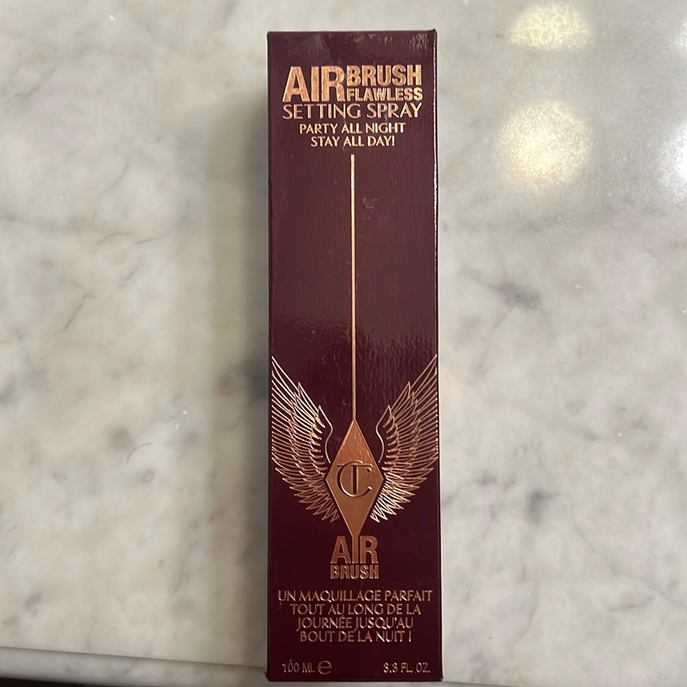 NIB Charlotte tilbury setting spray full size
